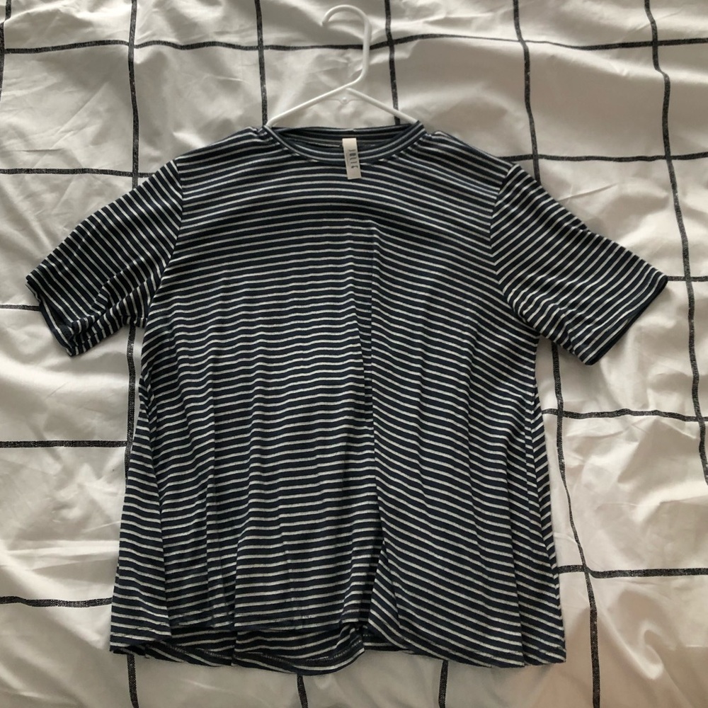 Striped mock neck tee